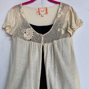 Chelsea & Violet Short Duster Top